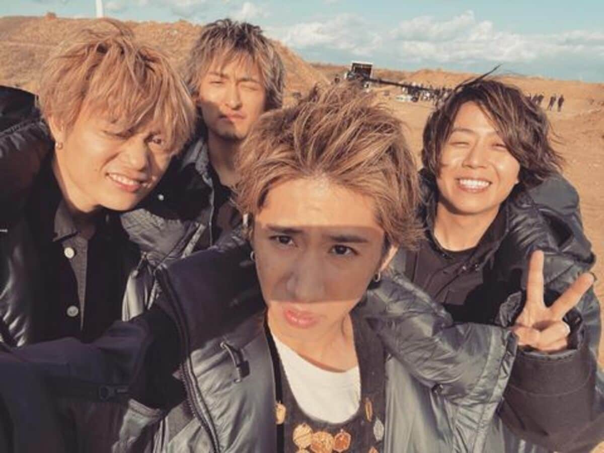 ワンオクTaka、メンバーとの集合ショットを公開し「楽しみ」「4人揃っ