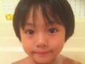 現在はイケメンすぎるモテモテ高校生に成長！幼少期の写真に反響「かわいい！」
