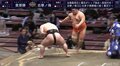 土俵際ヒヤリ…1敗対決は貴景勝に軍配 敗れた志摩ノ海にも拍手喝采