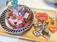 尾形あい『誕生日ケーキが可愛すぎて。。』