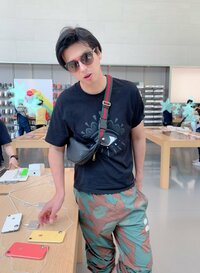 アレクサンダー『のんちゃん新しいiphone 買ってくれるって‼️』