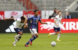 不遇のサッカー人生を送っていた守田英正が見つけた「自分にしかできないプレー」