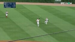 「これは珍プレー大賞だな」"二塁手ターナー"フライを諦める…ランナーの怠慢走塁でセカンドアウトの奇跡的プレー