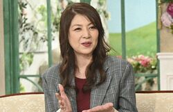 飯島直子、婦人科系の病気を患っていたと告白「一気に更年期障害みたいになって結構しんどかった」