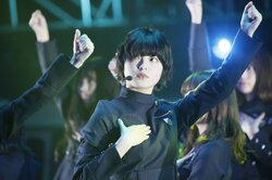 欅坂46平手友梨奈「JUMP MUSIC FESTA」でステージ復帰　“サイマジョ”含む7曲を生披露