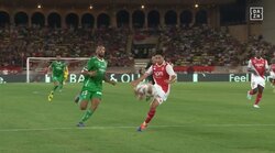 「神ループじゃん」南野拓実が開幕戦で今季初ゴール！オフサイド判定からVARで認められた芸術的ループショット炸裂の瞬間