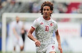 「どこが変わった？」「創造性無くした？」チュニジア代表のW杯ユニフォームに辛辣な声が続出…遠目には変化が分からず「何も変わってない」