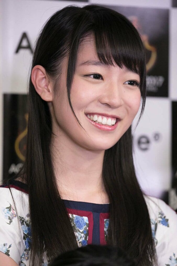 乃木坂46与田祐希、”うれしはずかし”初写真集をバイきんぐが購入宣言「約束ですよ」 6枚目