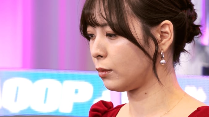 【映像】緊迫場面で…ポーカー美女同士の“クールな表情”