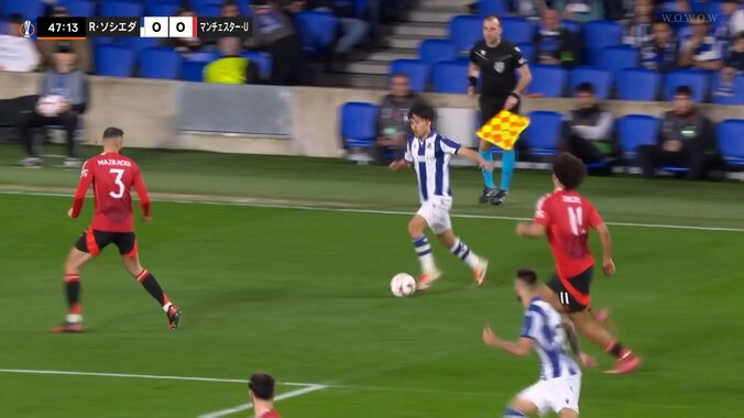 【映像】久保建英、巧妙ドリブル→逆足で上げた絶品クロス