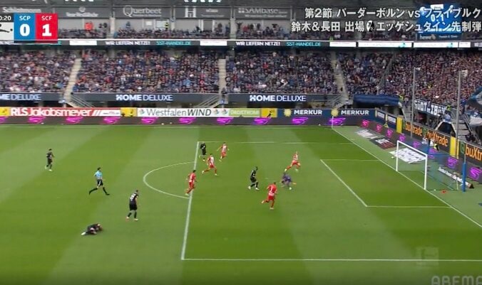 ウソでしょ…！？フライブルク新守護神・長田澪、衝撃の“スーパービッグセーブ”「すげえええ！」「これは神の手」ギリギリで“超反応”→片手でピンチ阻止 4枚目