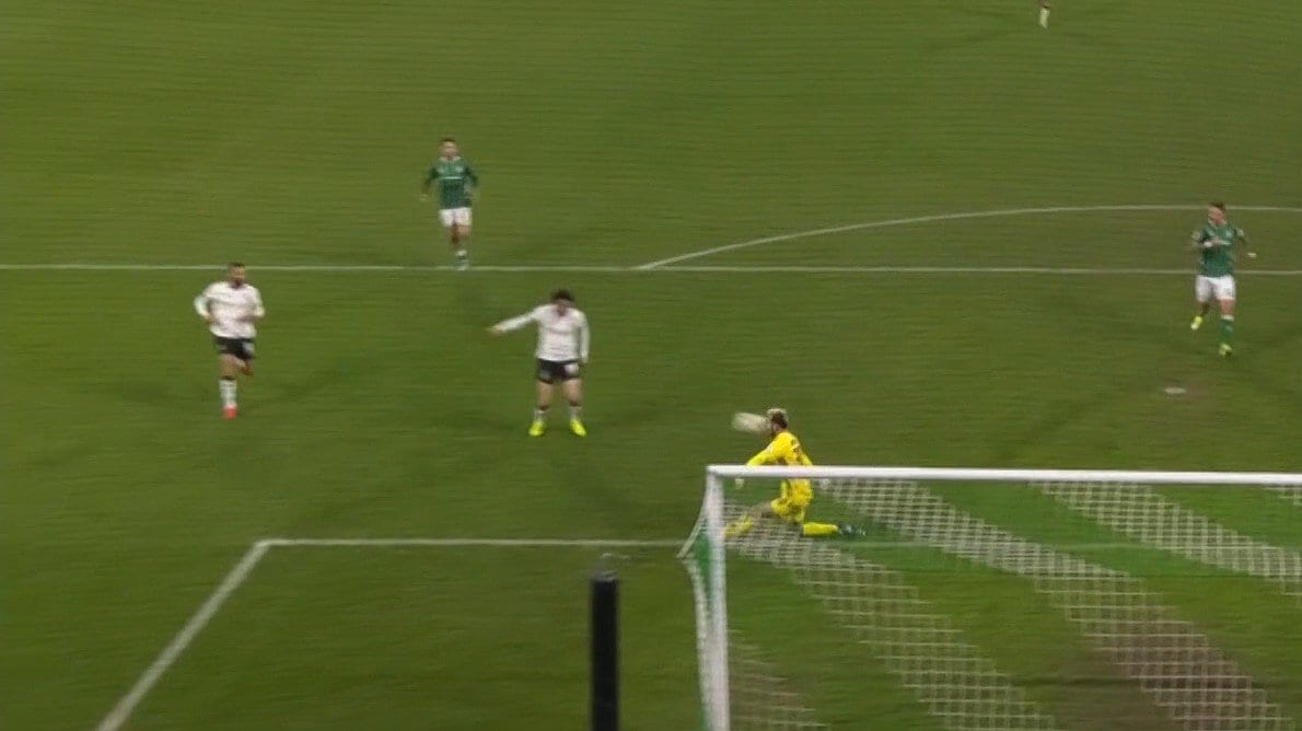 長田の顔面ビッグセーブ