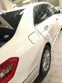 エド・はるみ『「車検」の季節は／心に火が灯る』