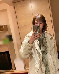 川口葵、『恋オオカミ』中間告白回の洋服を着たセルフショットを公開「可愛すぎる」「似合ってるー！」の声