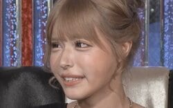 「トイレで消臭スプレーを使っていて」人気ギャルモデルの独特すぎる“蛙化する瞬間”に「小学生か！」の声