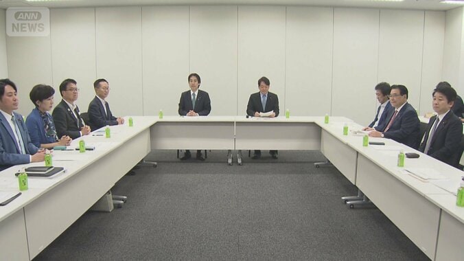 自民・給付で“実質0％”主張「食料品消費税1％」案を提示　野党は反発 1枚目