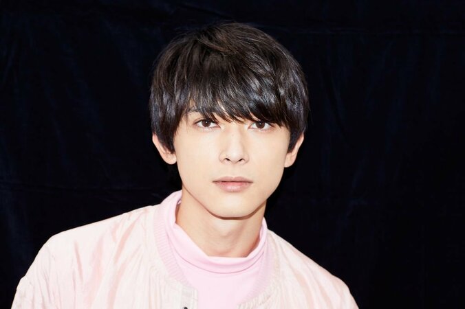 国宝級イケメン・吉沢亮が地味な男子に！『あのコの、トリコ。』で意識した“少女漫画っぽさ”の塩梅 11枚目