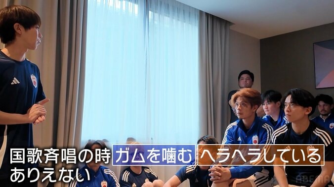 【写真・画像】「何やってんだ！」GKが開始25秒で衝撃レッドカード…前代未聞の“エリア外パンチング”にネット騒然「ヘディングできたのでは？」「シュールすぎる」【キングスW杯】　1枚目