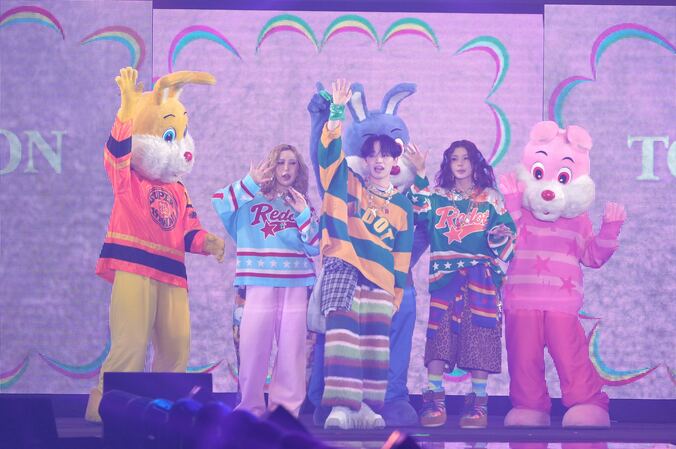 仲里依紗、14年ぶりのTGCで妹・れいちゃんとハイテンションで登場！「2人ともかわいい」「似てる！」会場どよめき 2枚目