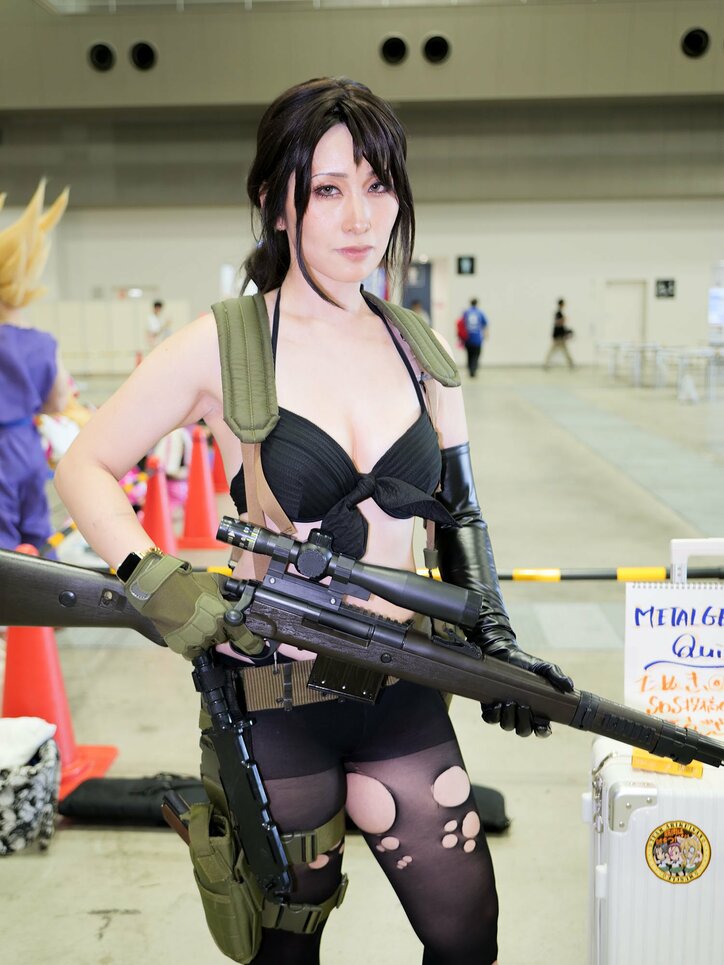 [照片/图片] 为了塑造充满力量感的体态，也进行了身体锻炼……《合金装备5》Quiet的角色扮演令人耳目一新！ 7