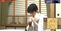 藤井聡太王位ヒヤリ?お待ちかねおやつタイムにグラスの水滴が和服にポタリ「慌て太」「キョロ太」/将棋・王位戦七番勝負第5局