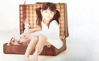 福原遥、幼少期のころの写真を公開し話題に「初心を忘れず頑張っていきます」