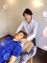 嵐・大野がキムタクにマッサージ? 夢のような2ショットが話題に