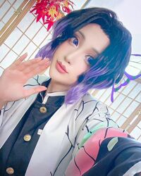 人気コスプレイヤー・カモミール、「鬼滅の刃」胡蝶しのぶ再現ショットに「ため息が出る美しさ」と絶賛の嵐