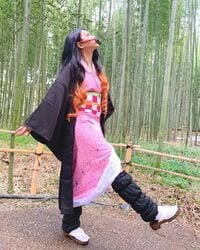 中学生YouTuberあみか、「鬼滅の刃」禰豆子のコスプレ披露　京都・嵐山で「めっちゃ映えた！」