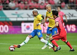 「森保ジャパン vs 最強セレソン」警戒すべき“ガラスのエース”と“21歳の超新星”