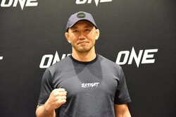 岡見勇信が見せる“ありのまま”の姿 現役ファイターとしての時を再び動かす“3年越し”運命の決戦へ