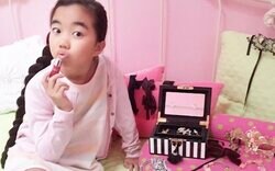 12歳で有名ブランドと最年少デザイナー契約…20歳になった天才少女の現在のイラストに驚きの声「すごい！」「本当に可愛い絵」