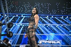 「めちゃかわいい」すっぴん姿が“実は童顔”の最恐美女チャンピオン、凱旋登場に大盛り上がり「大スター」「化粧前のリアさん」