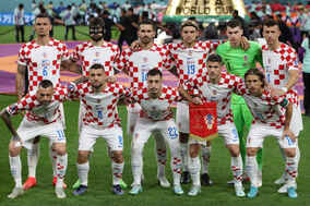 【W杯】クロアチア美女は「カタールの法律に挑戦」　肩と髪も露出の新スタイルにスペイン紙注目