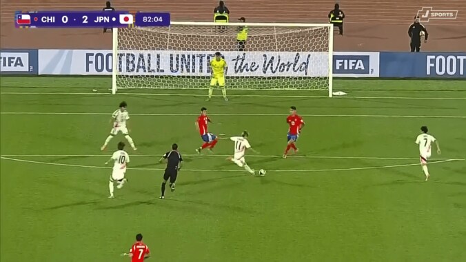 投入３分でゴラッソ！「ちょっと見た？ウチの横山夢樹」「震えるわ」U-20日本代表MFの豪快追加点にファン騒然 5枚目