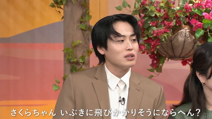 【写真・画像】「顔が怖くて見れない」賞金1000万ゲットしたYouTuberに騙された元アイドル、半年ぶりの対面に緊張　2枚目