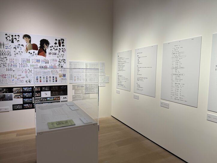 [Photos/Images] Recreating "Fujino’s Room" and "The Kyomoto House Hallway"! A Venue Report on "Look Back Anime Exhibition—Oshiyama Kiyotaka: The Emotions of Lines," Featuring a Massive Collection of Original Key Frames 23th