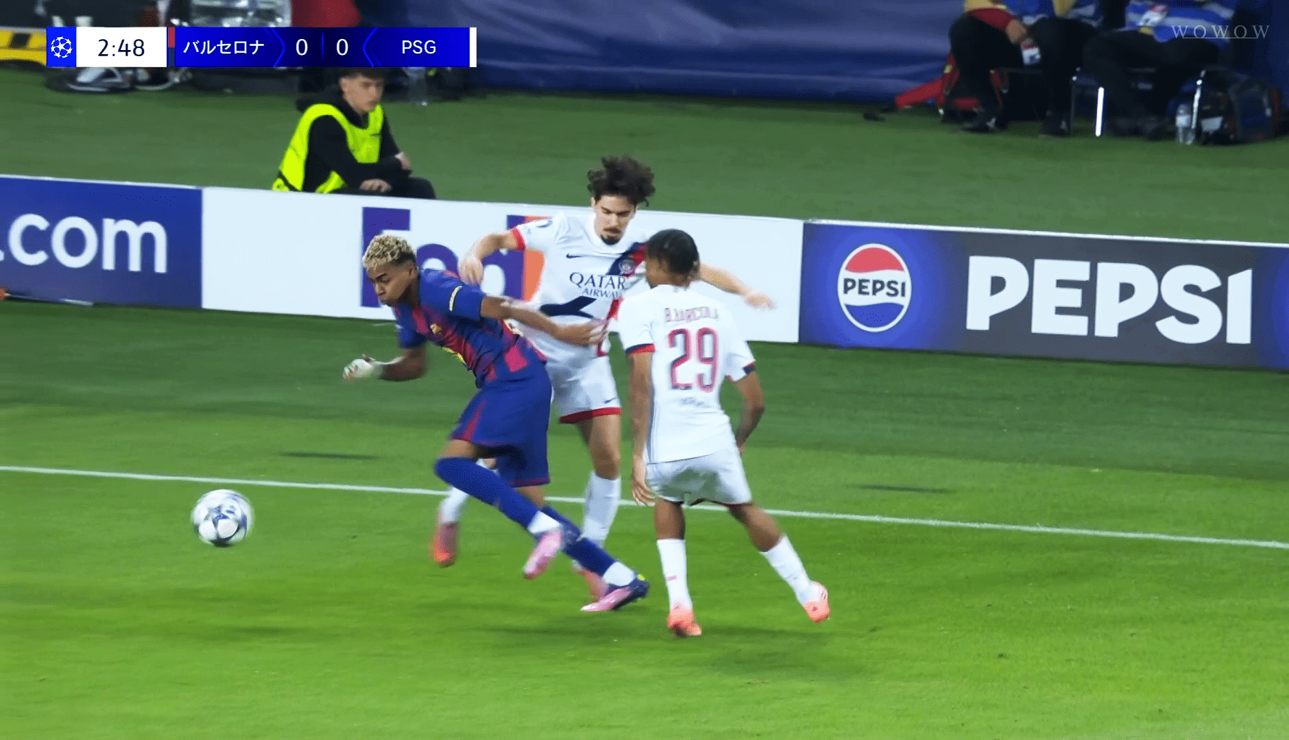 【写真・画像】相手GKが動揺…U-20日本代表FWが爆速すぎる！二度追いプレス→ボール奪取に敵地騒然「高岡伶颯の前プレめっちゃ良かった」　1枚目