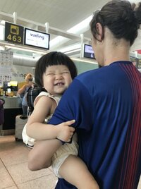 窪塚洋介の妻・PINKY、“いいお顔”リクエスト時の娘の顔にメロメロ「Cuuuuute!!!」