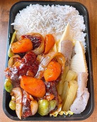 みきママ『冷凍肉から酢豚弁当です！！』