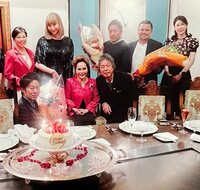 デヴィ夫人『連日のお誕生日ディナー♪』