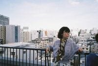 水川あさみ、フィルムで撮った“自然体ショット”を公開し「素敵な現場」「混ざりたい」の声