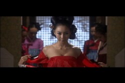 朝鮮時代を舞台に性に問題を抱える人々を治療で癒していく官能ドラマ『シークレット・ルームⅠ〜栄華館の艶女たち～』