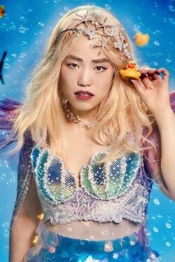 ゆりやんが美しいマーメイドに大変身「これが本来の姿、嬉しさと懐かしさがある」