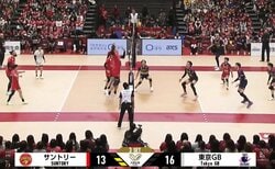 男子バレー、絶対に拾えないスパイクが炸裂 今季限りで引退表明の37歳が衝撃すぎる一撃