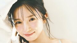 女優・入来茉里、オトナの麗しさがいっそう光るグラビア 『FLASH』登場