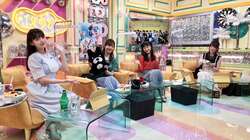 愛美が新アニメ『ぼくたちのリメイク』を語る！“ダミヘ×即興劇”でクセ強キャラ続出＆小松未可子はヤケ酒で“タコこし”に？