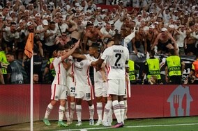 フランクフルト、レンジャーズとのPK戦を制しEL制覇！　鎌田は先発、長谷部は後半から出場