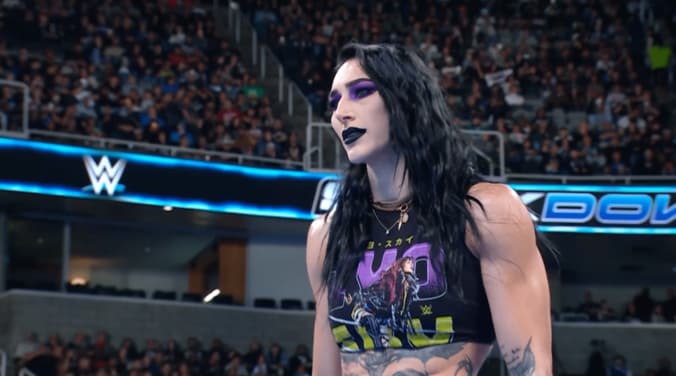 イヨを心配するリア