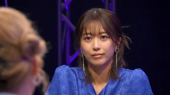 【映像】元AKB48美女、相手を見つめて惑わす“ウソの目”